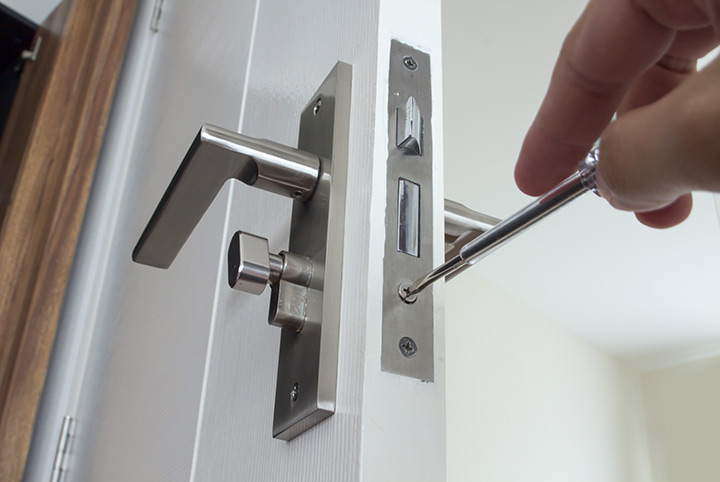 Our local locksmiths are able to repair and install door locks for properties in Stockwell and the local area.